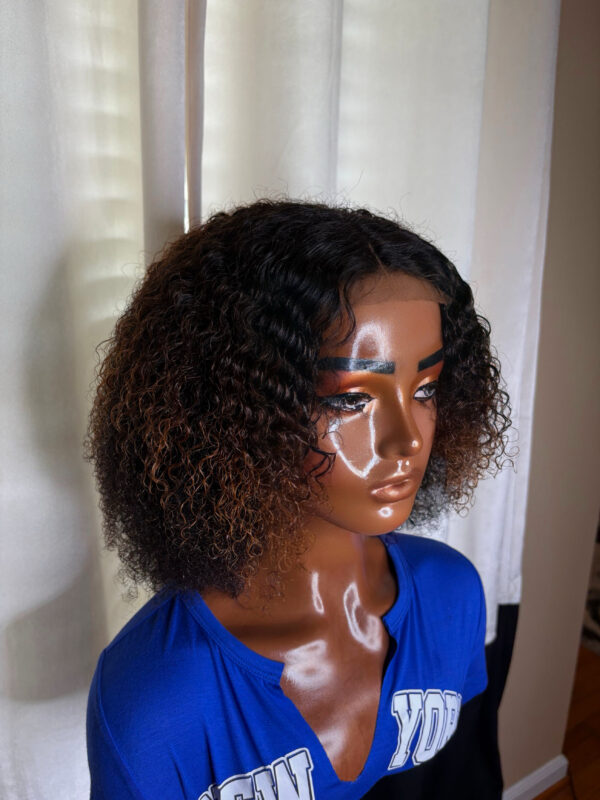 BeLady 10-16 inch Short Kinky Curly Human Hair Wigs Short Curly Bob Wig Human Hair With Bangs For Women Glueless 200_ Density Honey Gold Highlighted Natural Black Wig Easy To Wear