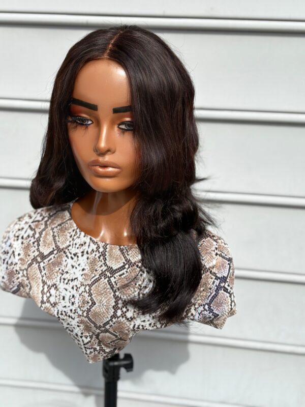 BeLady 12-24 inches Layer cut Natural Color Bodywave Handmade Human Hair wig 300_ Density 4x4 Lace wig
