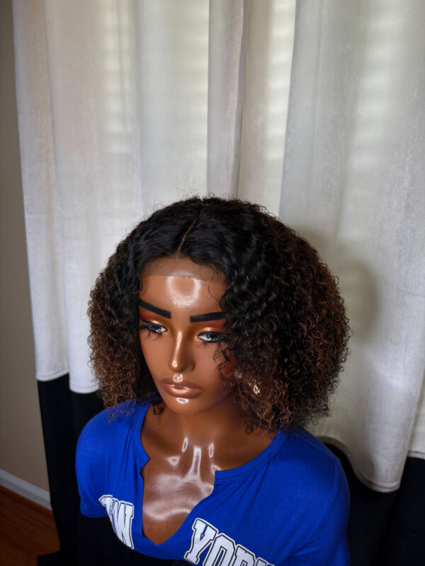 BeLady 10-16 inch Short Kinky Curly Human Hair Wigs Short Curly Bob Wig Human Hair With Bangs For Women Glueless 200_ Density Honey Gold Highlighted Natural Black Wig Easy To Wear - Image 7